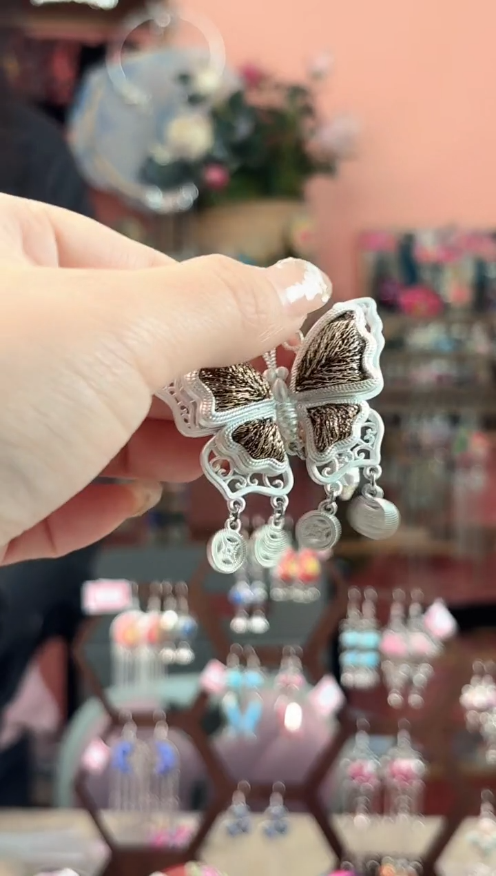 艺枝独绣手工饰品171