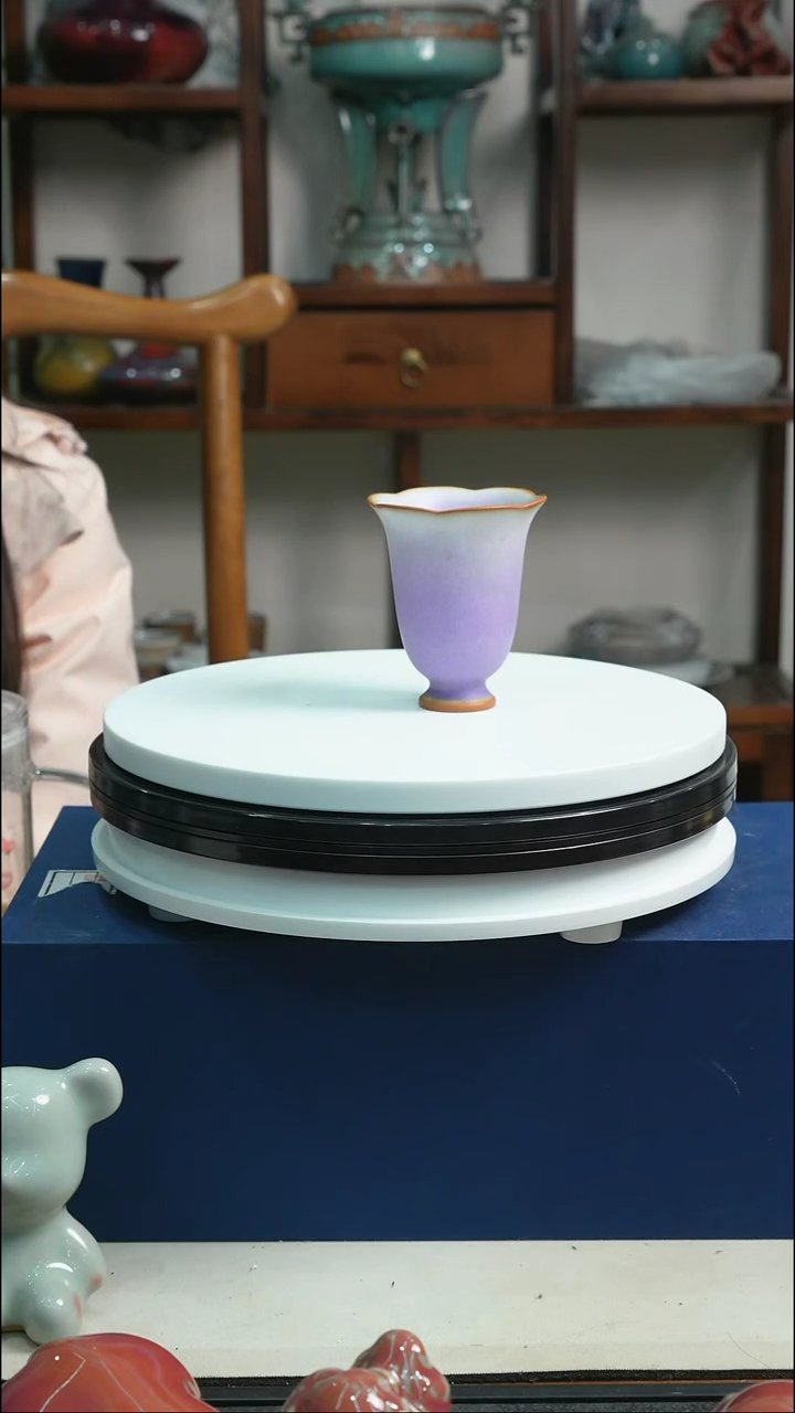 钧瓷渐变香芋紫釉花瓣杯