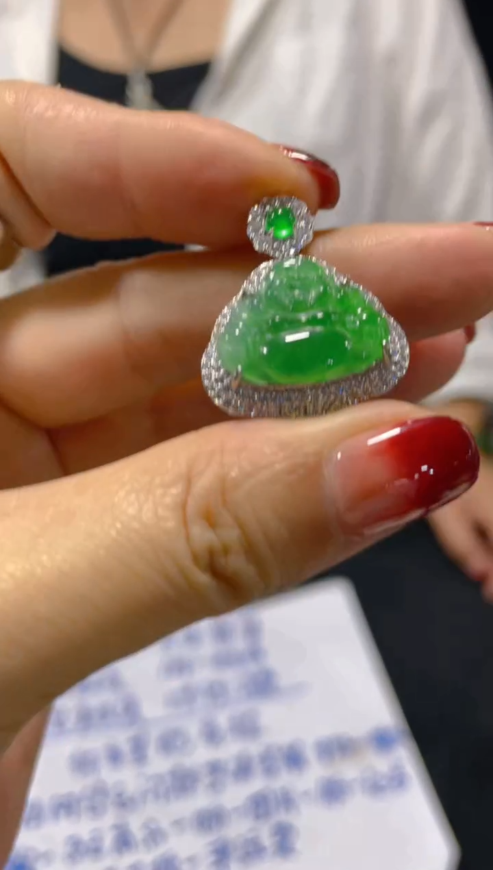 【闪购商品】翡翠颈饰未镶嵌天然A货翡翠（多样性发货拍一件发件）