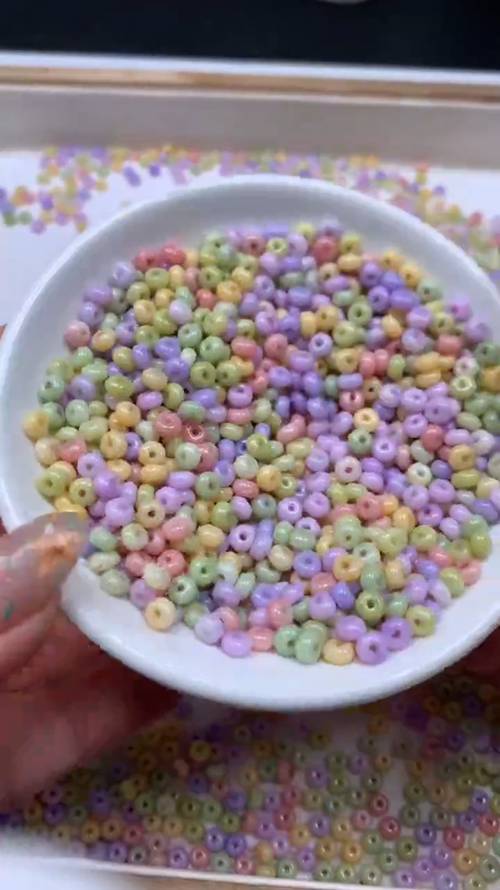 未镶嵌珠宝半成品水晶E926 多彩色算盘2*4mm100个8元