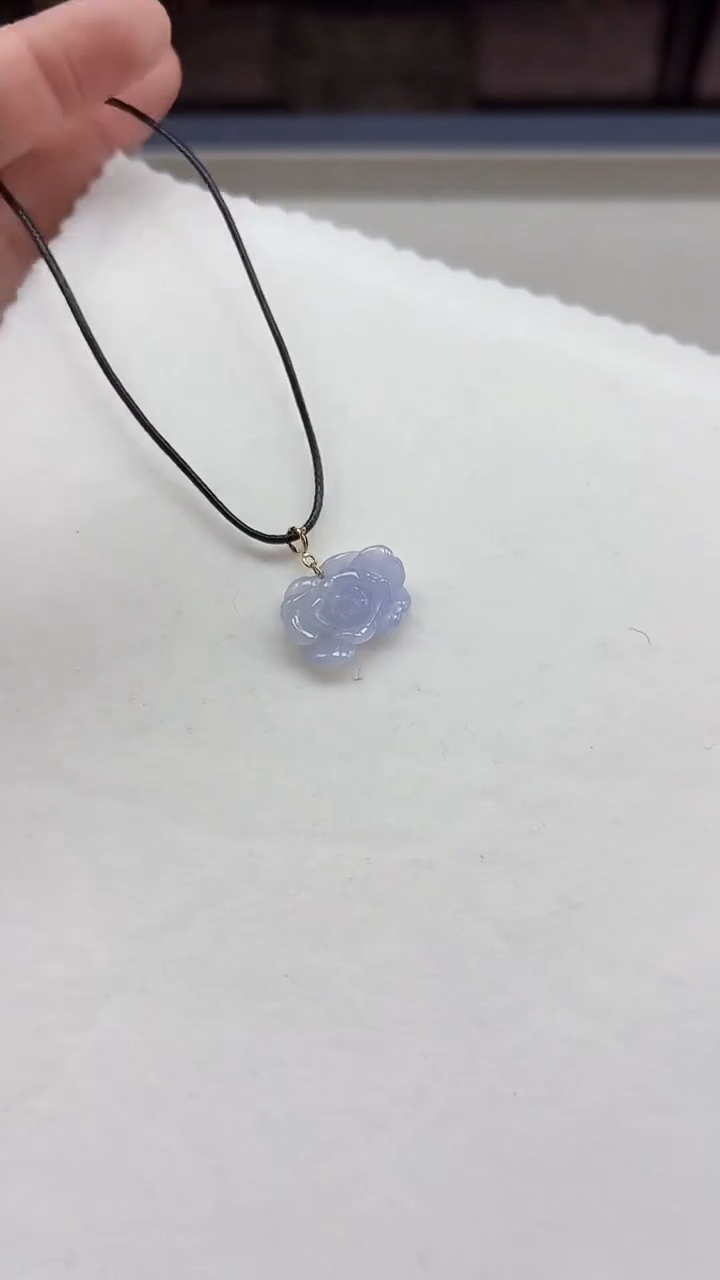 【闪购商品】翡翠颈饰18K金镶嵌花