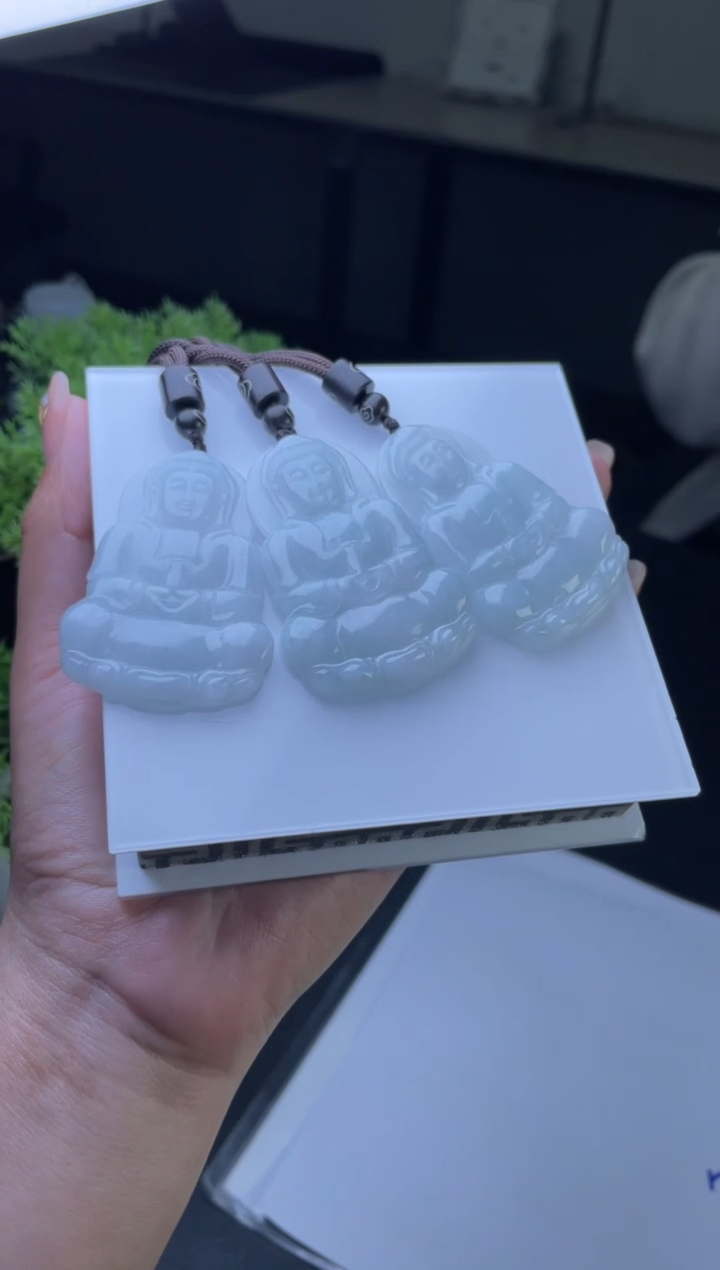 【闪购商品】翡翠吊坠(不含链)未镶嵌多样性发一件 A8