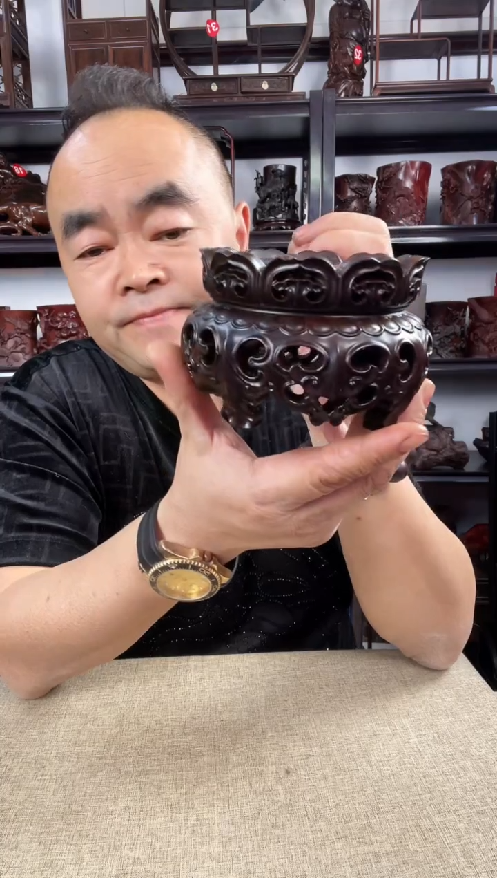 木老李红木工艺品新莲