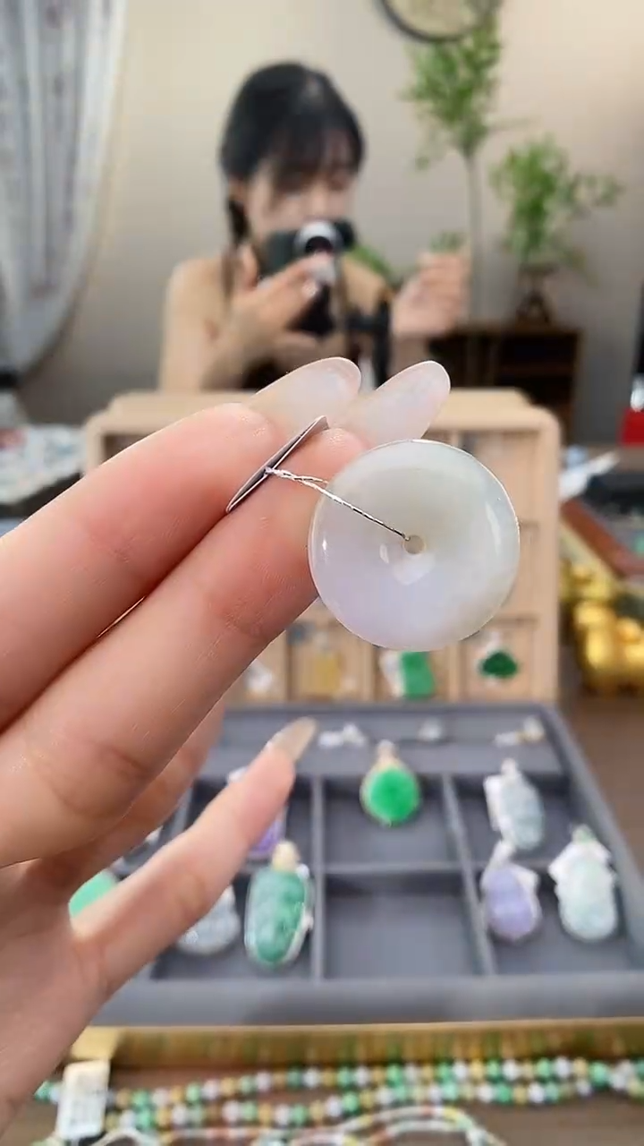 翡翠未镶嵌吊坠(不含链)平安扣