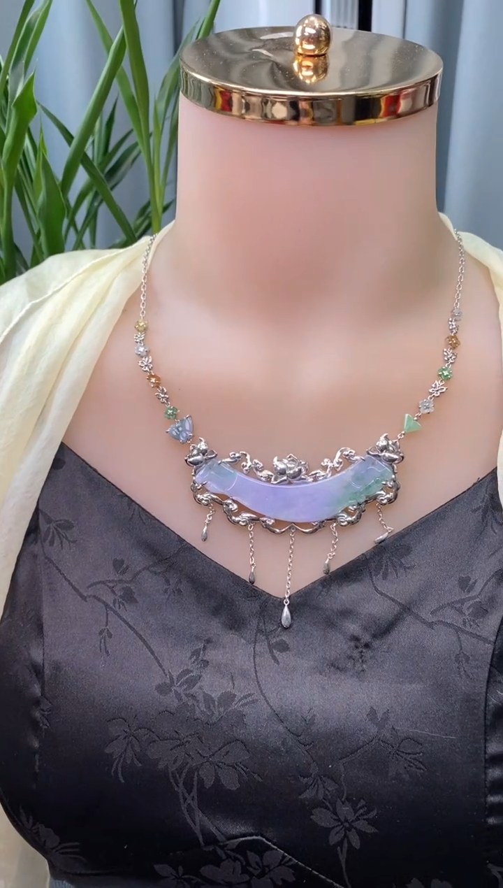 颈饰银S925镶嵌翡翠净货15330