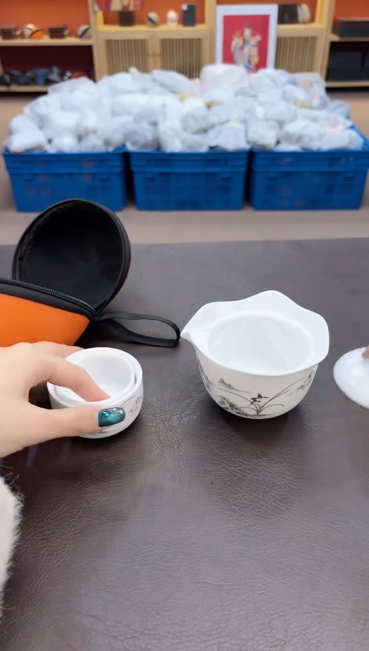 【闪购商品】摆件瓷SC1111111111111