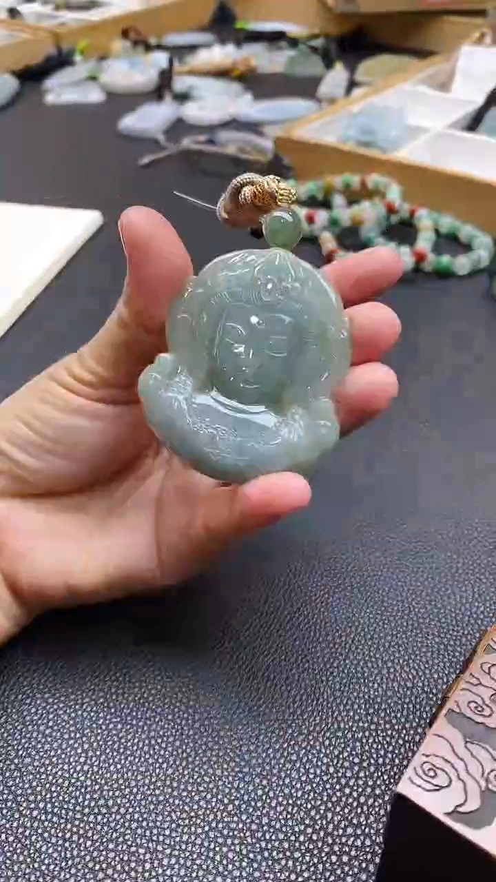 【闪购商品】翡翠颈饰未镶嵌挂件