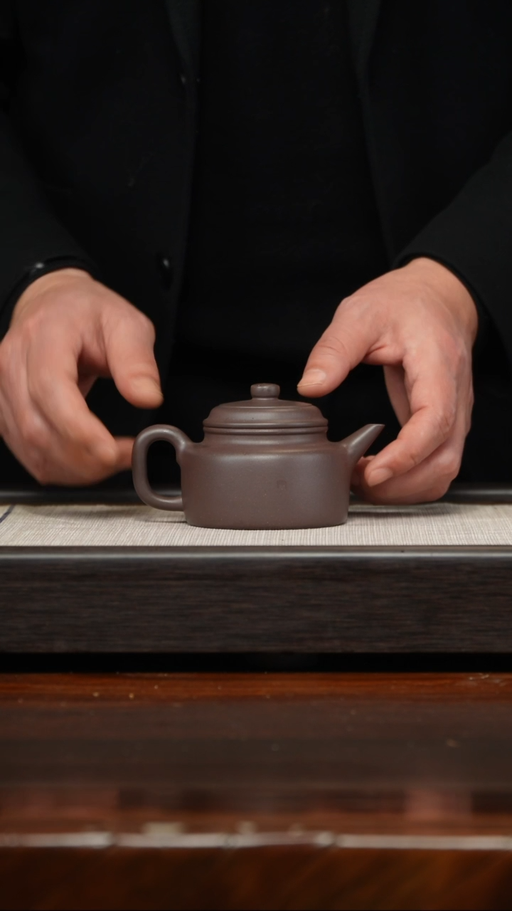 【闪购商品】紫砂茶壶四底剑流德中