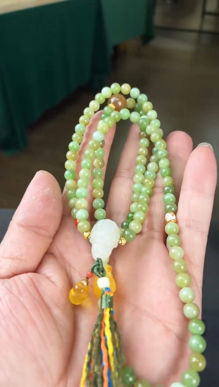 颈饰未镶嵌和田玉L56