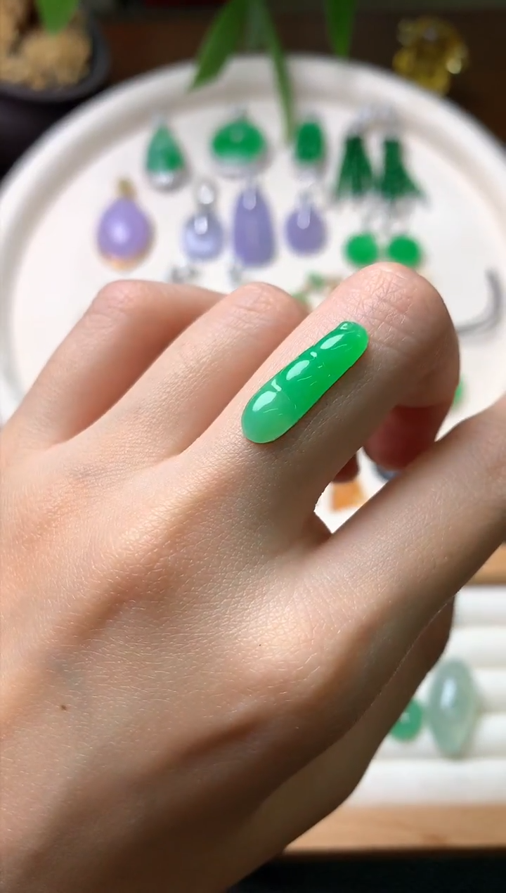 【闪购商品】定制翡翠未镶嵌裸石（镶嵌定制）