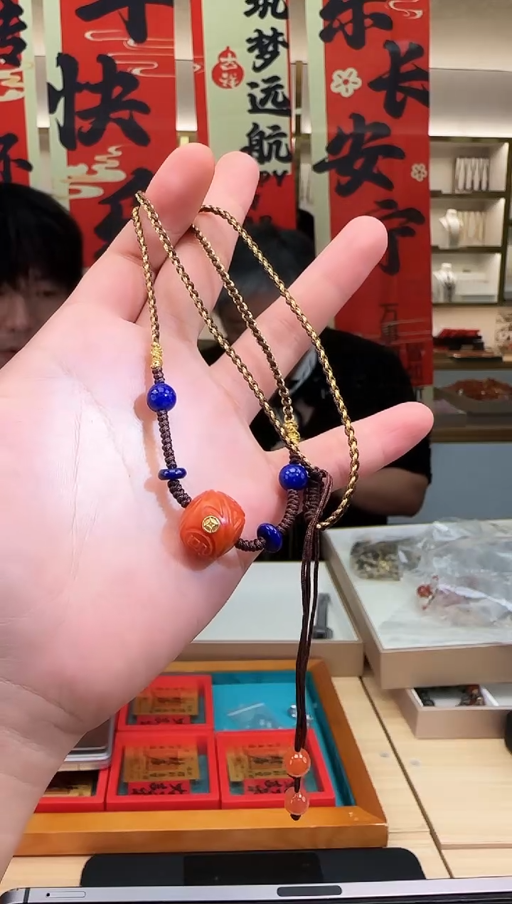 【闪购商品】南红玛瑙项链多样性发一件18K金镶嵌 