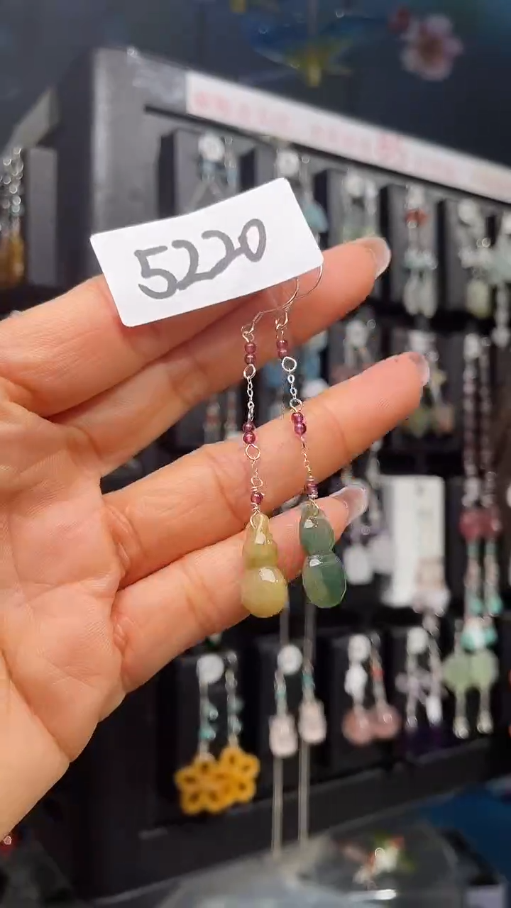 未镶嵌翡翠耳饰喜欢拍