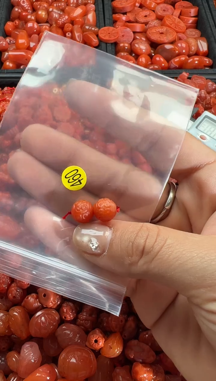 【闪购商品】南红玛瑙颈饰未镶嵌1
