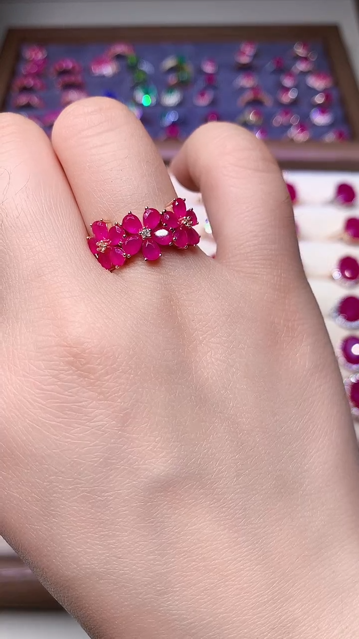 【闪购商品】红宝石戒指银S925镶嵌000