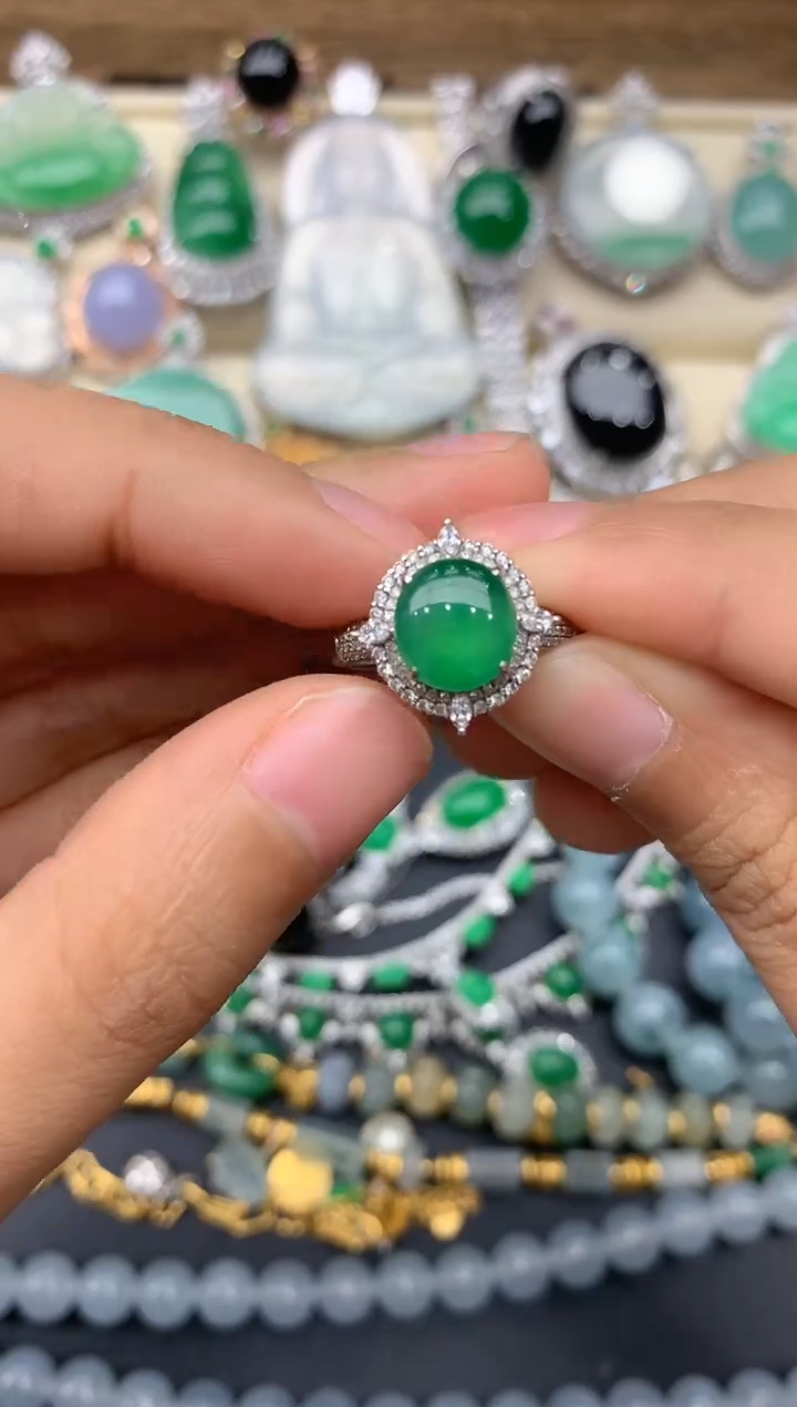 【闪购商品】翡翠戒指18K金镶嵌269-中国好珍宝