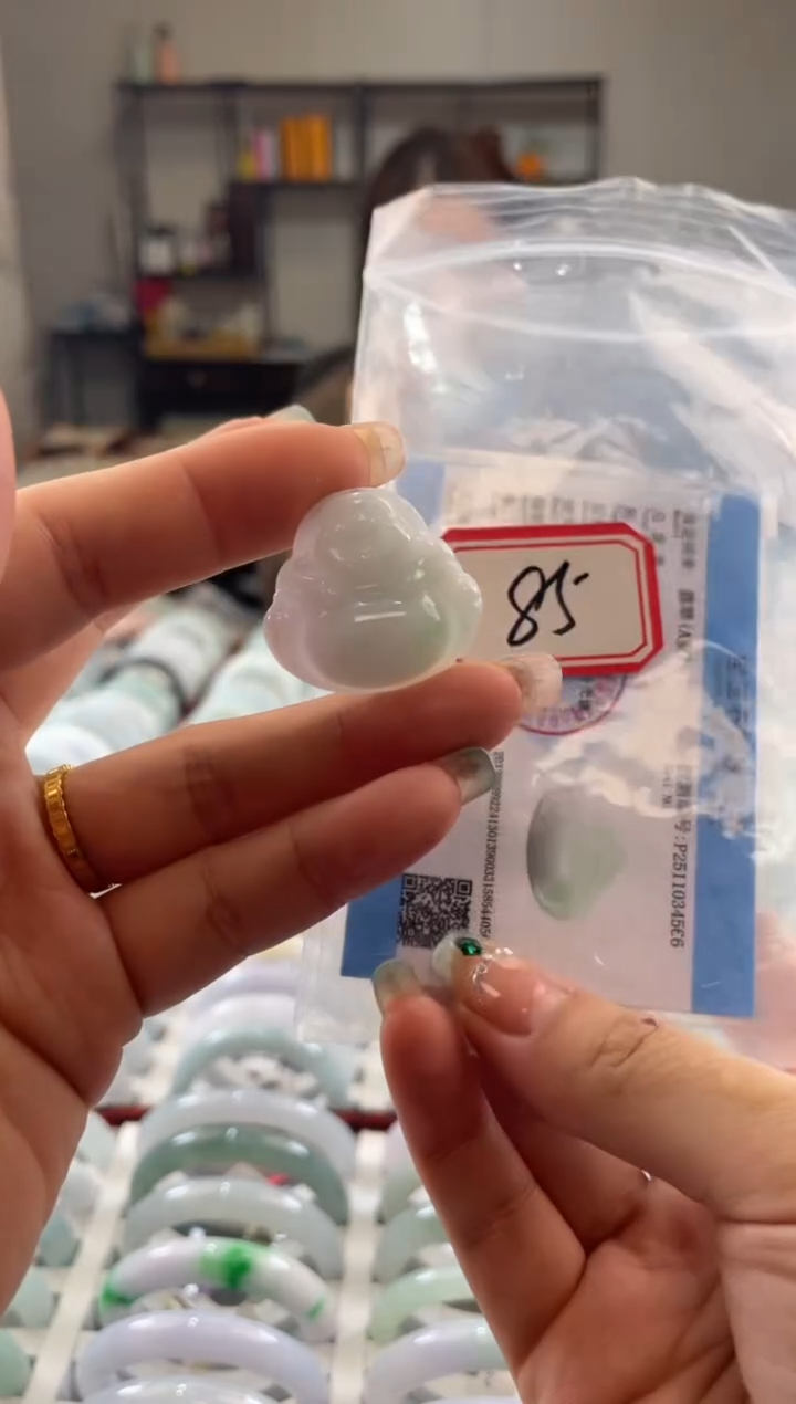 颈饰未镶嵌翡翠多样性发一