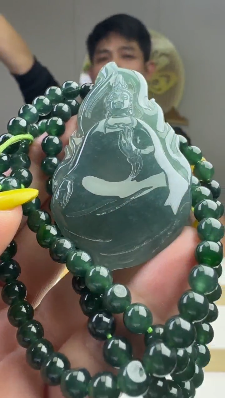 颈饰未镶嵌翡翠天然A货翡翠  多样性随机发其一
