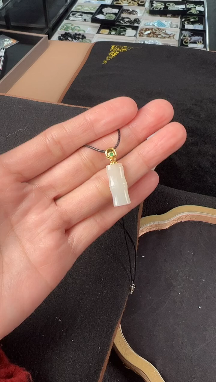 吊坠(不含链)银S925镶嵌和田玉多样性发1