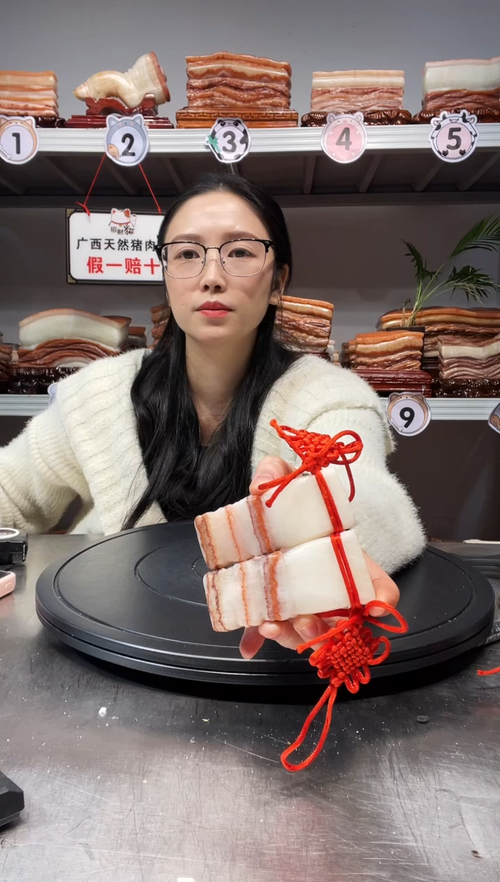 【闪购商品】天然石材柳州猪肉石