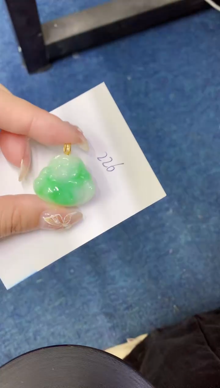 【闪购商品】翡翠颈饰18K金镶嵌000000000000