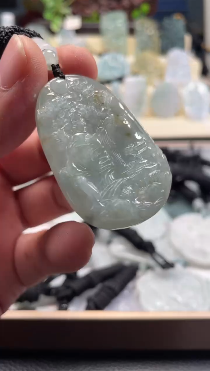 颈饰未镶嵌翡翠12/20/022