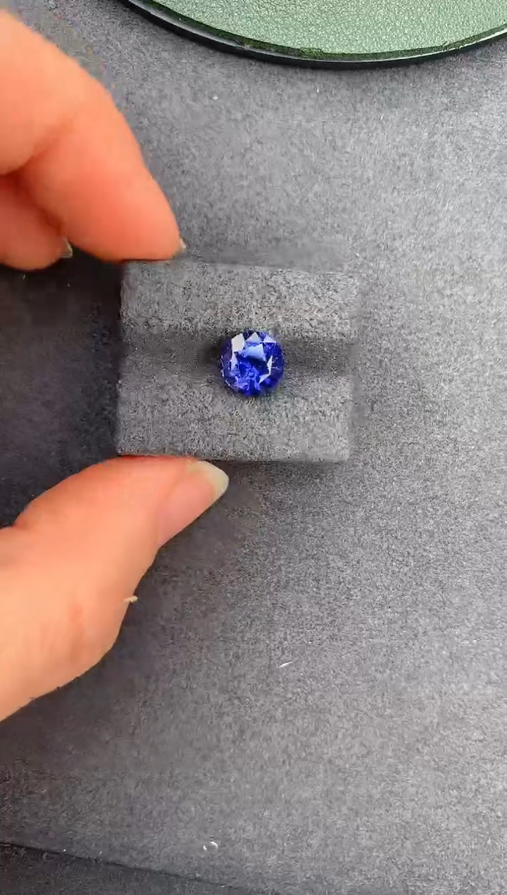 【闪购商品】彩色蓝宝石裸石未镶嵌3ct无烧紫蓝宝