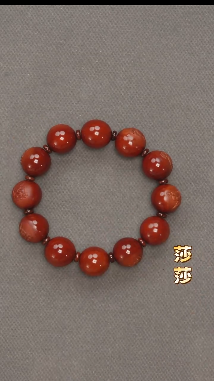 吊坠橄榄核龙?橄榄核