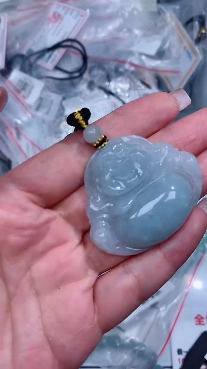 翡翠未镶嵌颈饰吊坠