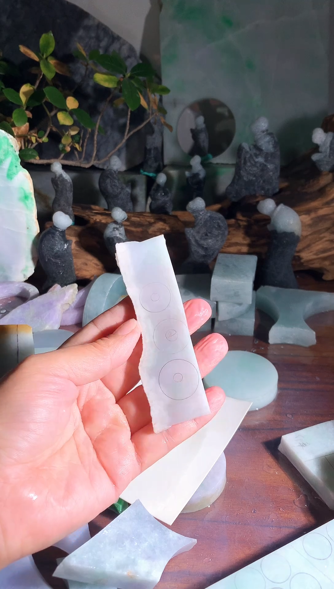 【闪购商品】翡翠吊坠(不含链)未镶嵌F12
