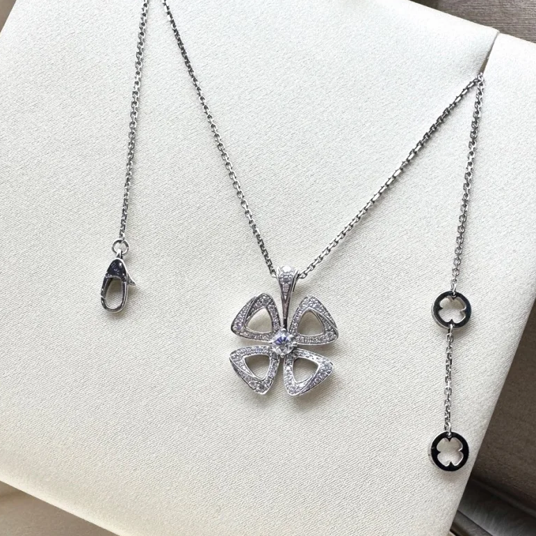 99新 BVLGARI/宝格丽 小花6欢 FIOREVER 咏绽单花满钻白金项链