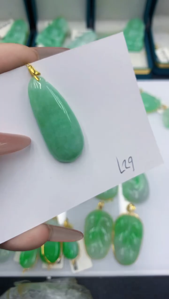 颈饰未镶嵌翡翠11111