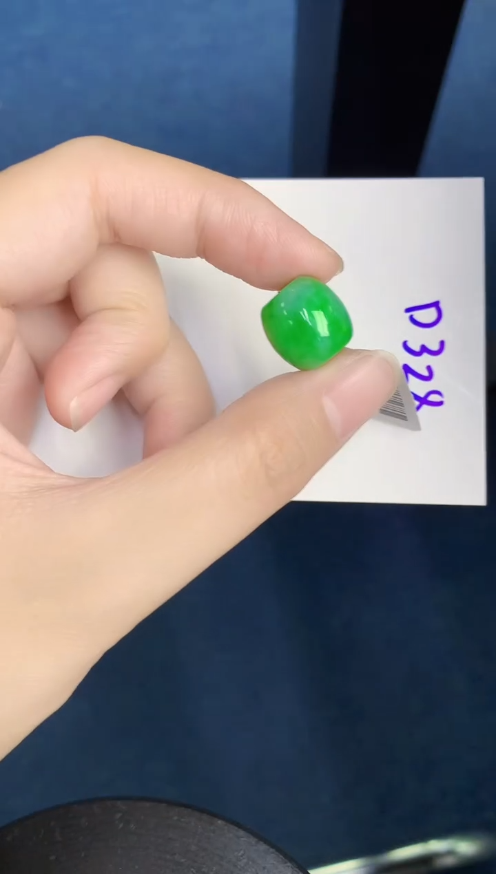 翡翠未镶嵌颈饰天然翡翠緬甸A貨