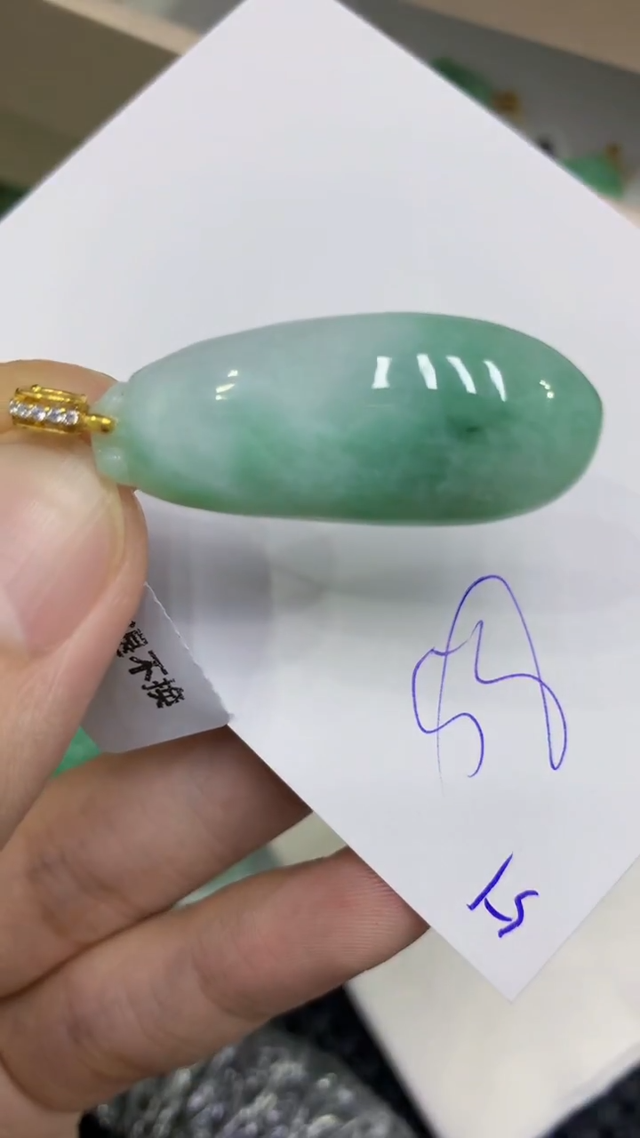 颈饰未镶嵌翡翠缅甸A货翡翠