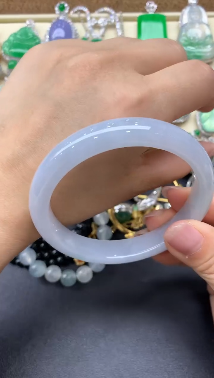 【闪购商品】翡翠手镯未镶嵌380-中国好珍宝