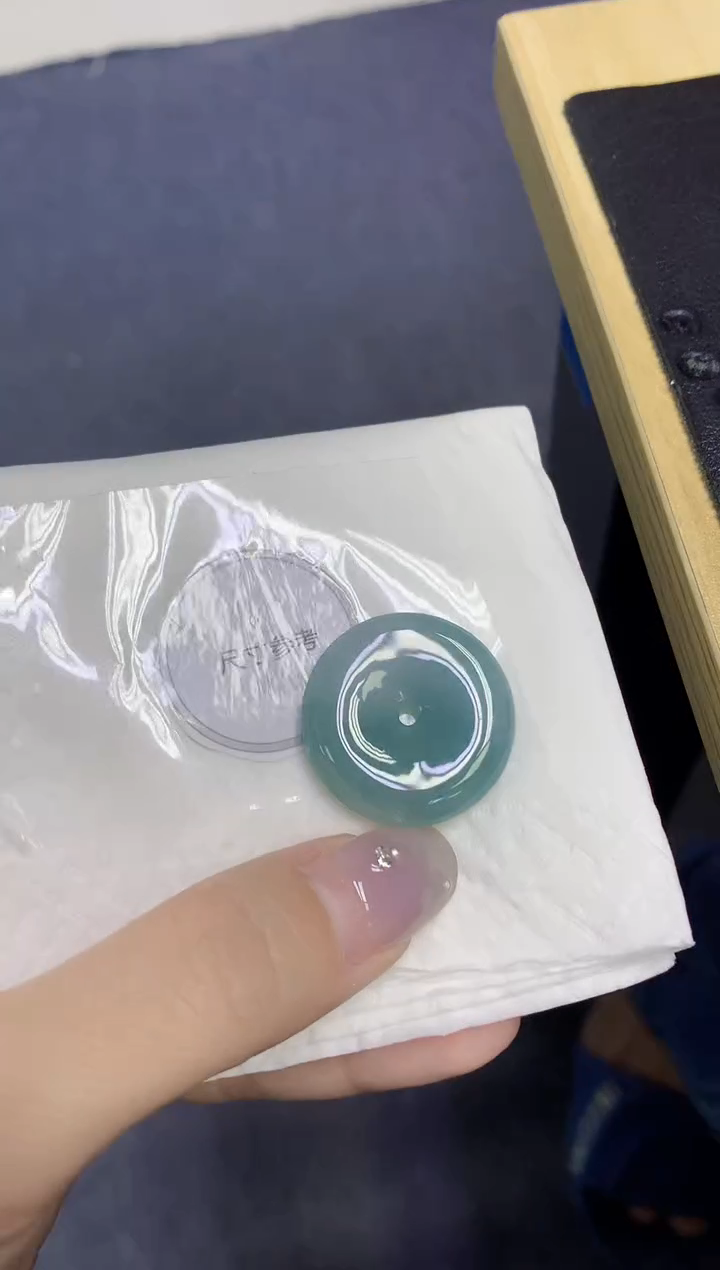 颈饰未镶嵌翡翠天然缅甸翡翠A货百元以上9元证书费自理