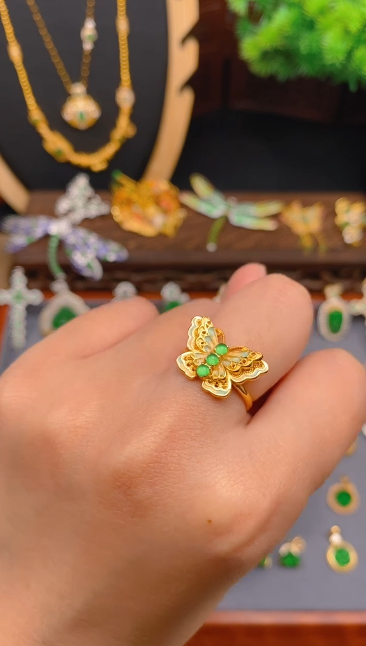 【闪购商品】翡翠戒指银S925镶嵌蝴蝶戒指