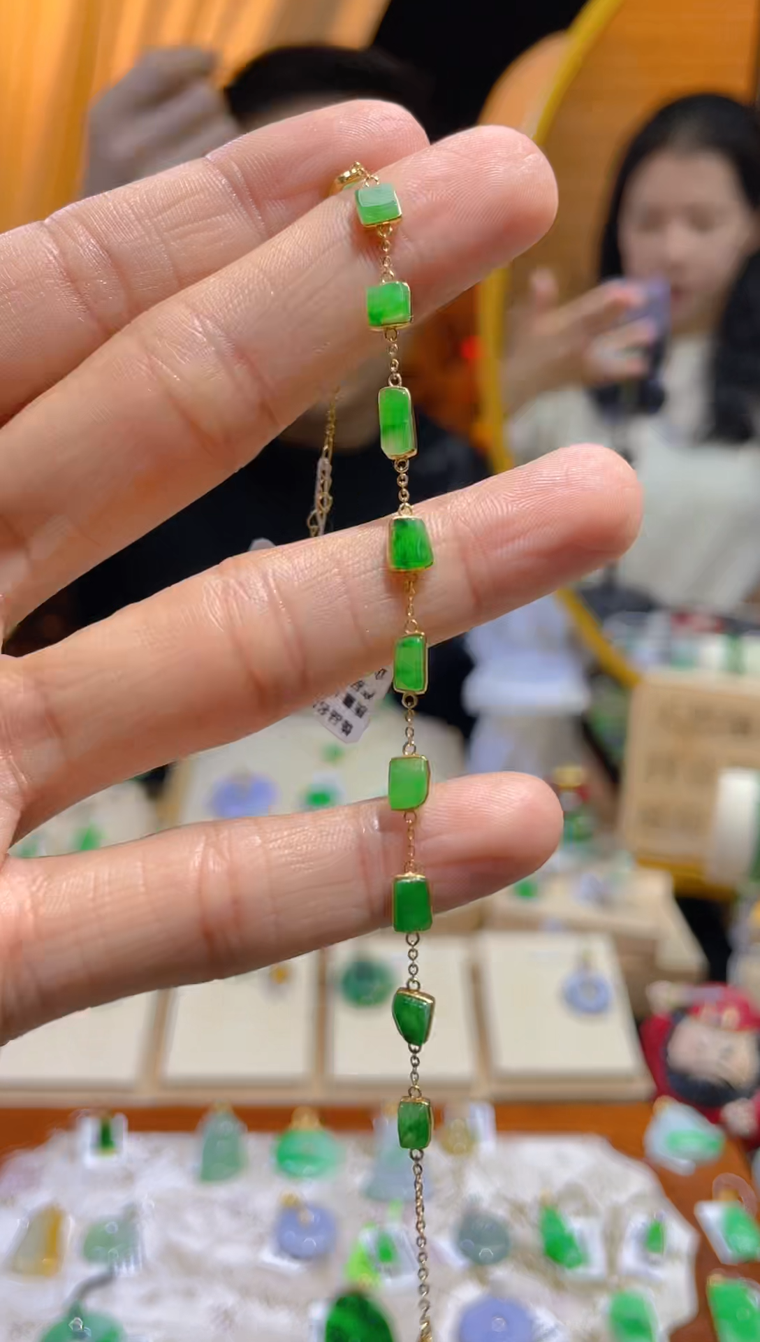 【闪购商品】翡翠颈饰18K金镶嵌假一赔三