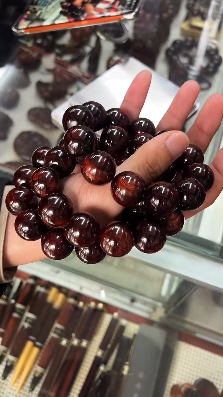 【闪购商品】黄花梨/降香黄檀手串/手链Z9海南黄花梨20老料发一村