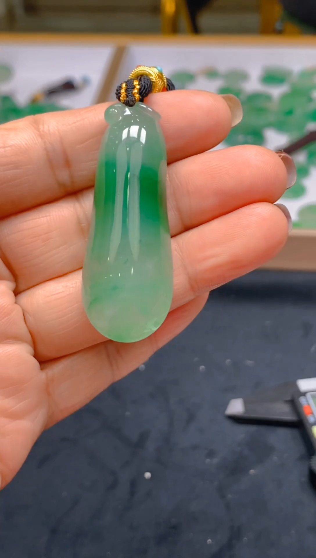 【闪购商品】石英质玉颈饰未镶嵌冰美人非洲翠A货，冰种