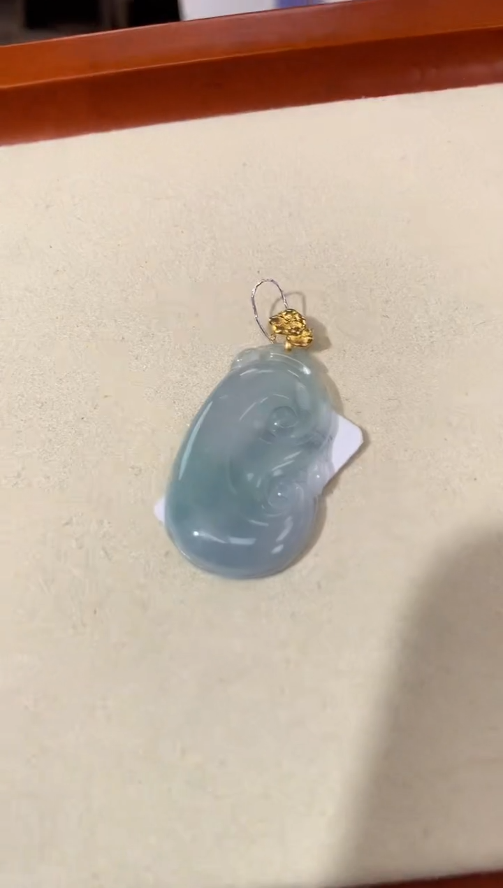 【闪购商品】翡翠颈饰18K金镶嵌天然缅甸a货翡翠