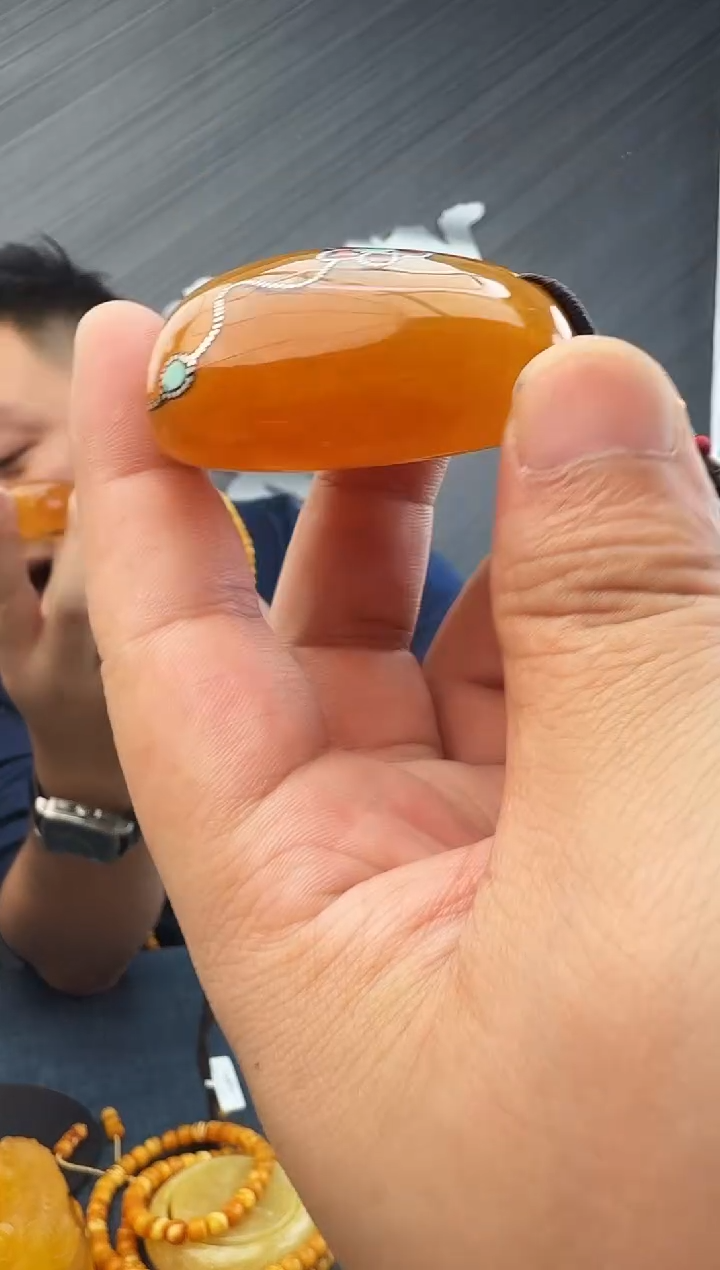 蜜蜡未镶嵌珠宝奇石假一罚十31 ，多样性发其一