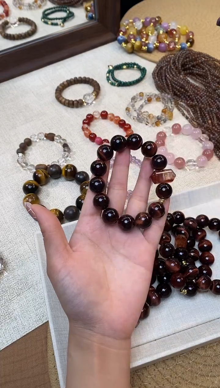 合金手链水晶《女皇权杖》闪电红虎眼红胶花设计款14-15mm多样性一