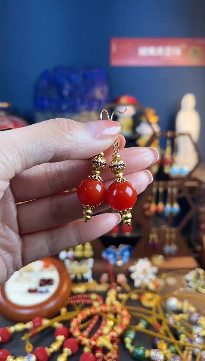 【闪购商品】玛瑙/玉髓耳坠银S925镀金镶嵌澳红耳钩