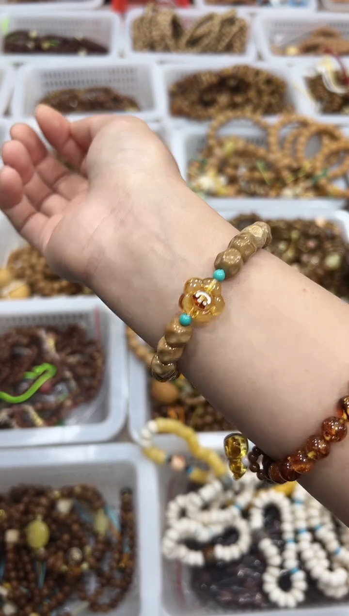 琥珀吊坠(赠链)未镶嵌库克卡10mm楼兰妖花 无相 单圈【多样发1】