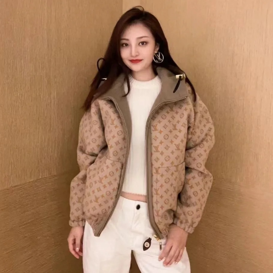 99新 LouisVuitton/路易威登 FW0388  logo老花满印绵羊毛外套