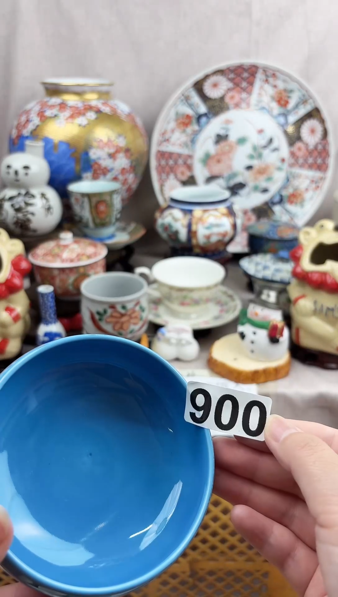 摆件好看的瓷器，默认微瑕，介意慎拍