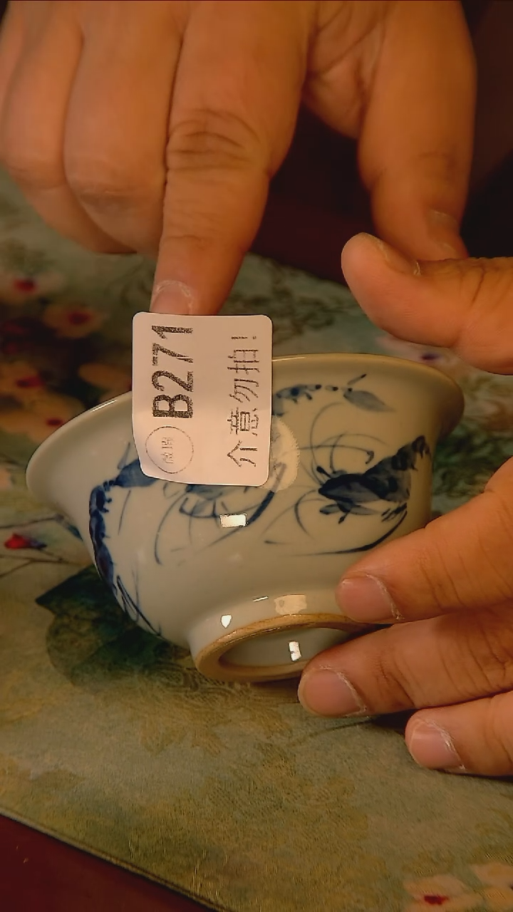 杯手工手绘杯杯很美丽