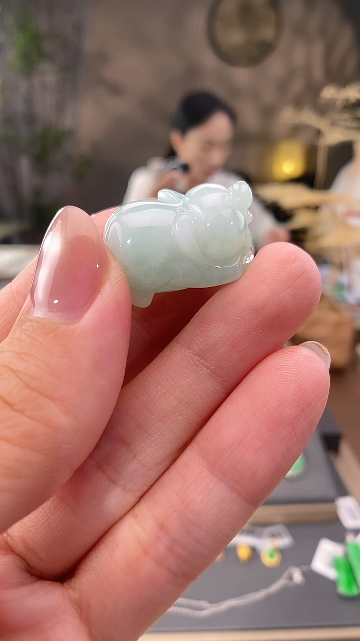 吊坠(不含链)未镶嵌翡翠猪猪