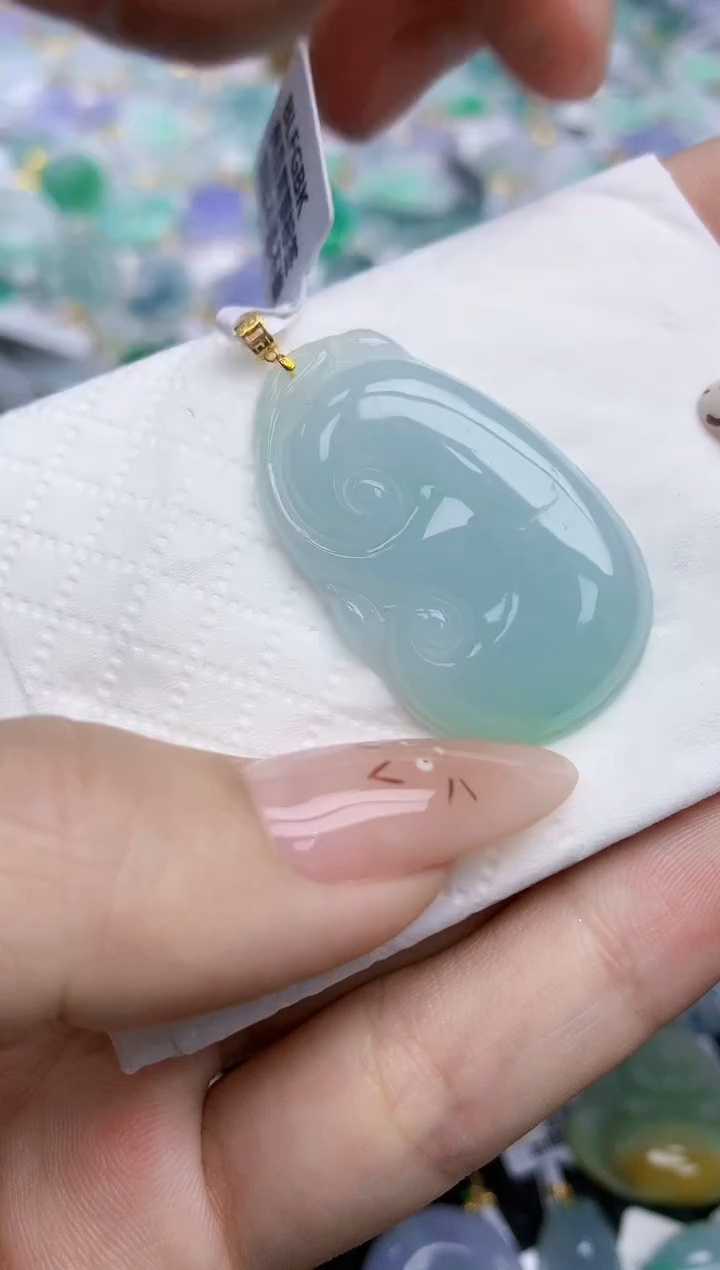 翡翠18K金镶嵌颈饰80   天然翡翠A货