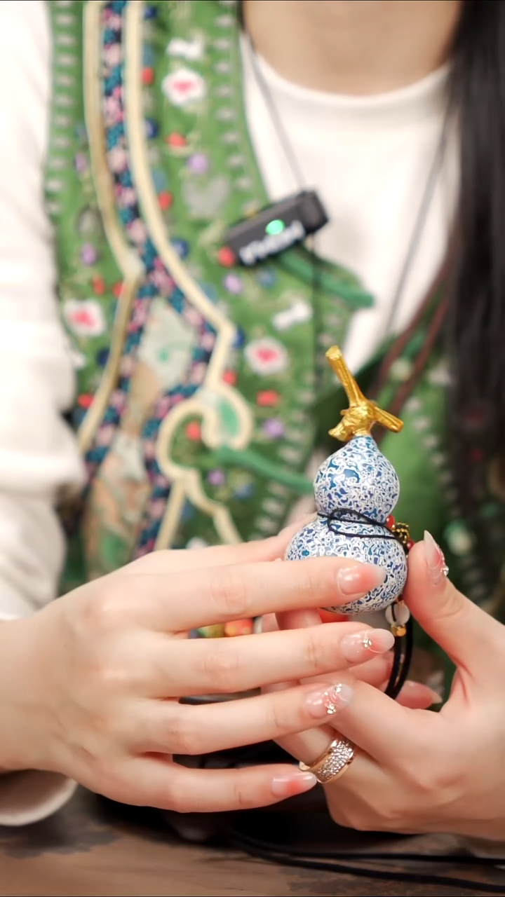 【闪购商品】19易林大漆脖挂小葫芦----138